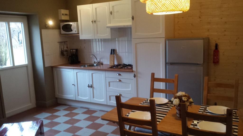 Domaine Les Gandins Bed & Breakfast Saint-Germain-de-Salles Bagian luar foto